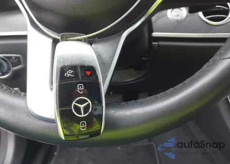 2019 Mercedes-Benz E 300 from USA, damaged, VIN WDDZF4JB8KA595731